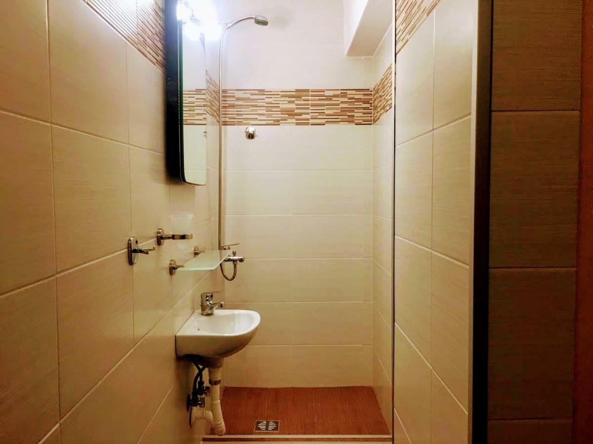 Retro Beach House เนอาเปรามอส ภายนอก รูปภาพ